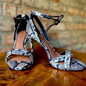 Gianni Bini Abbrie Heels